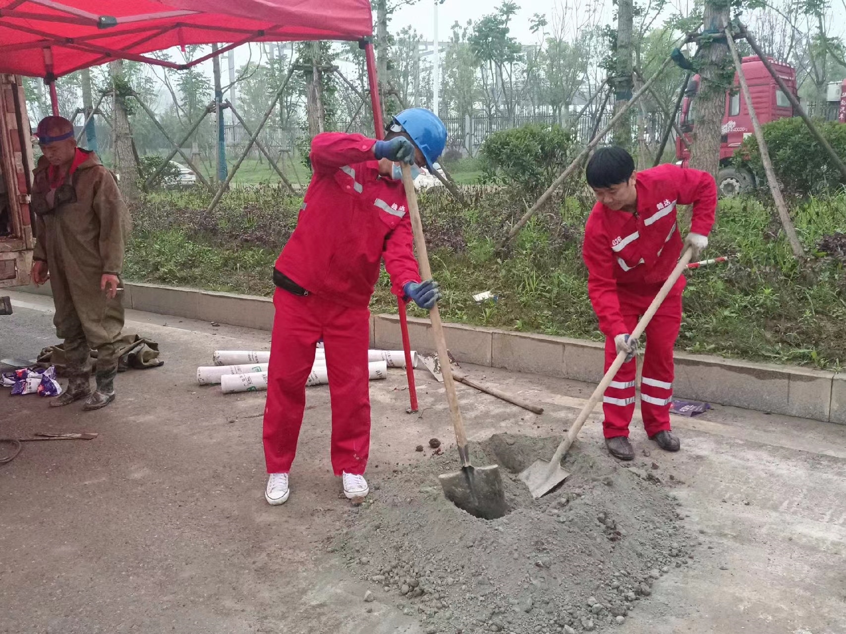 延安管道疏通哪家好】及时进行市政管道清淤